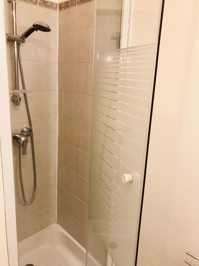 Evry Appartement Cosy // Proche Paris Courcouronnes Ngoại thất bức ảnh